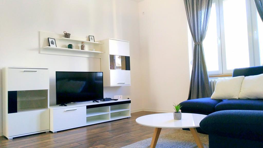 Filinhome Stefanovica Suite 9 Novi Sad Exterior photo